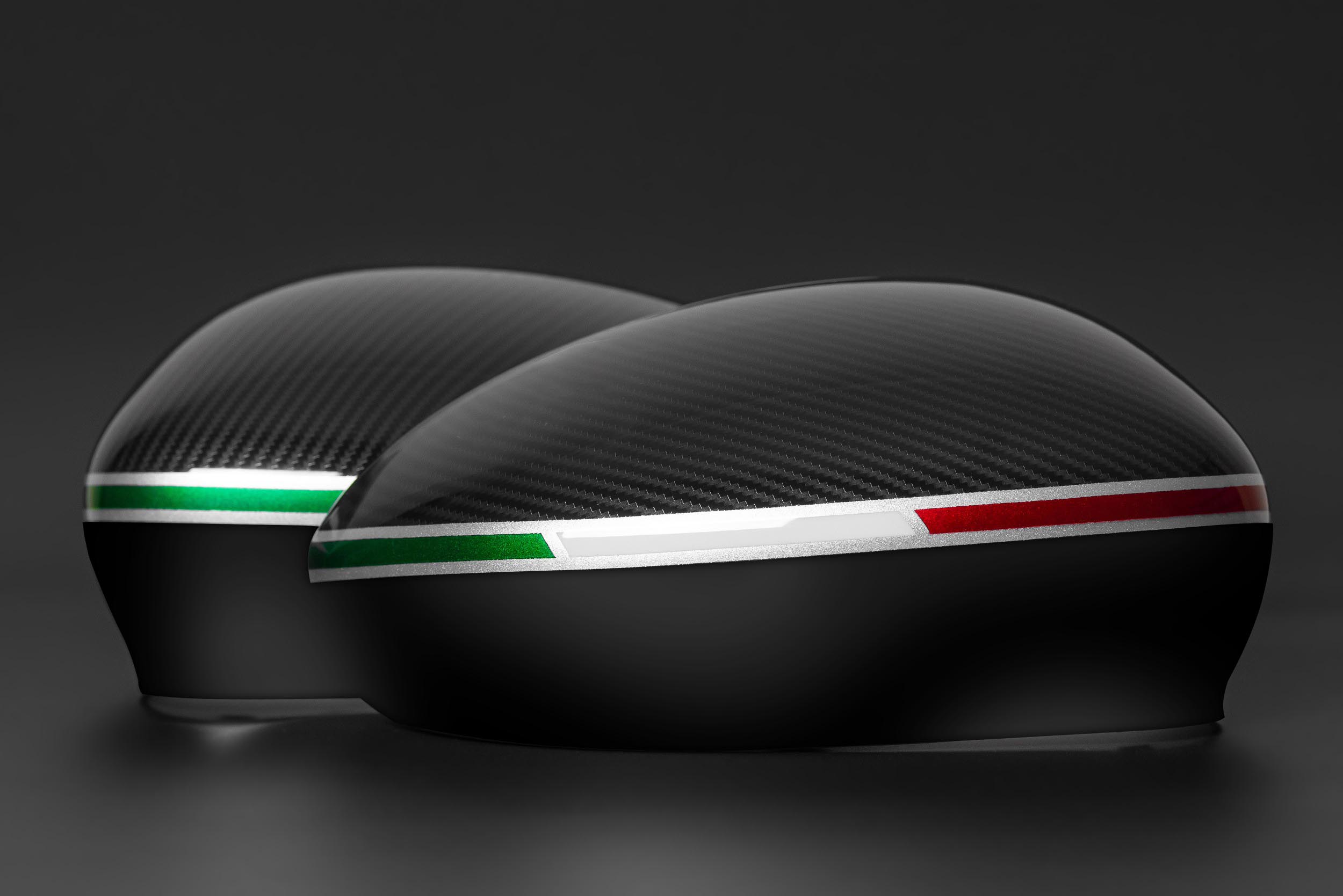 Abarth mirror caps carbon look italian flag (1) Abarth carbon-look mirror caps with Italian flag accent
