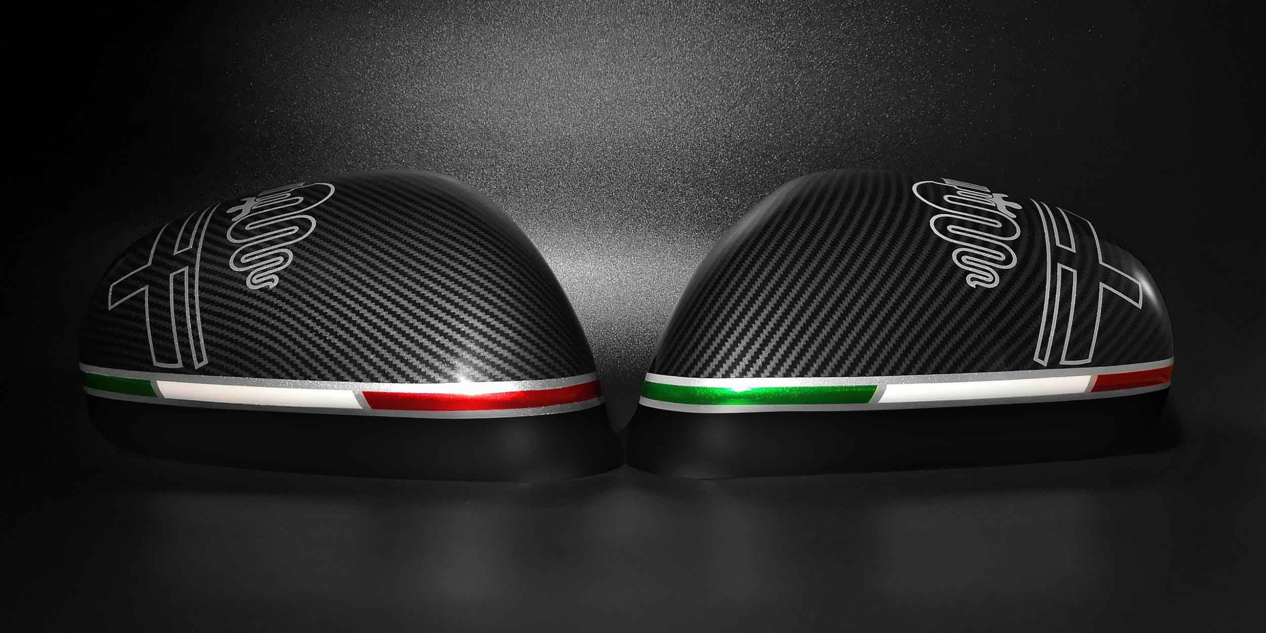 Alfa romeo caps carbon look flag alfa romeo logo (2)
