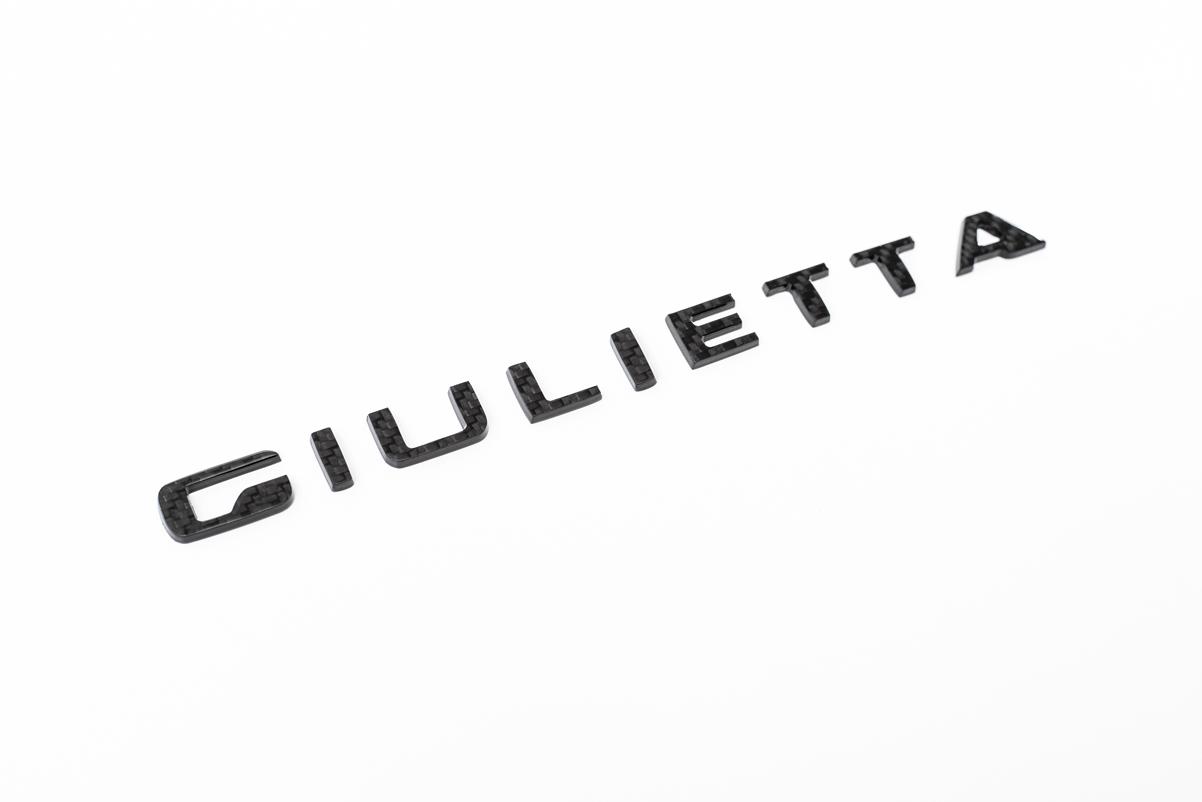Alfa Romeo Giulietta Carbon emblem