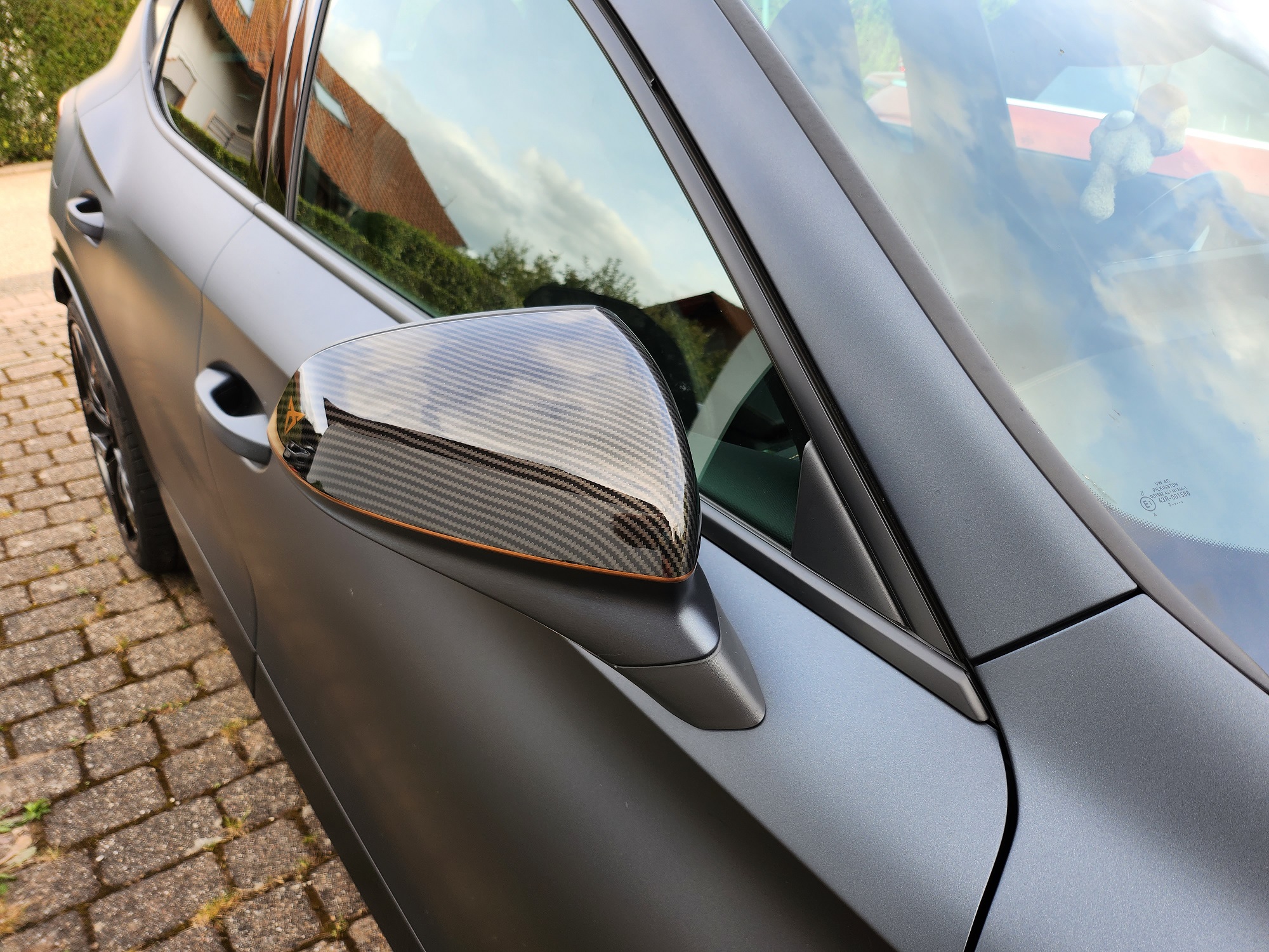 cupra magnetic gray cupra magnetic gray