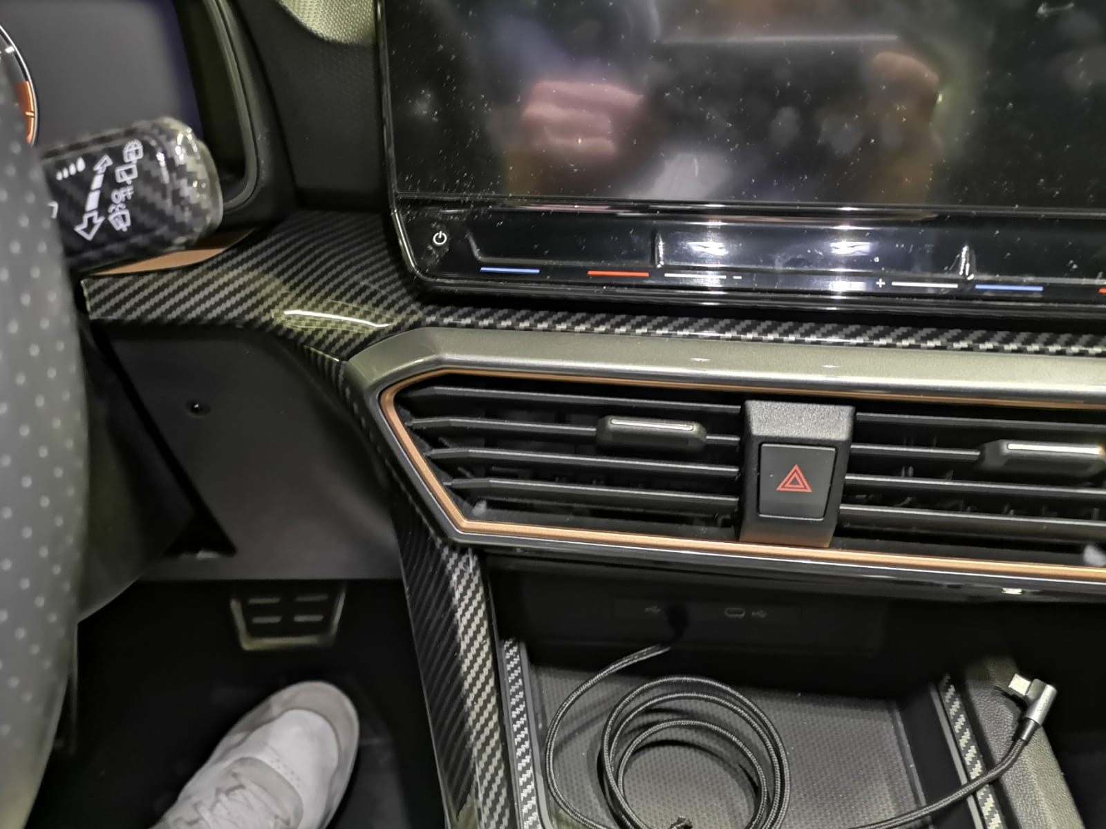 cupra formentor carbon look interior trims 2